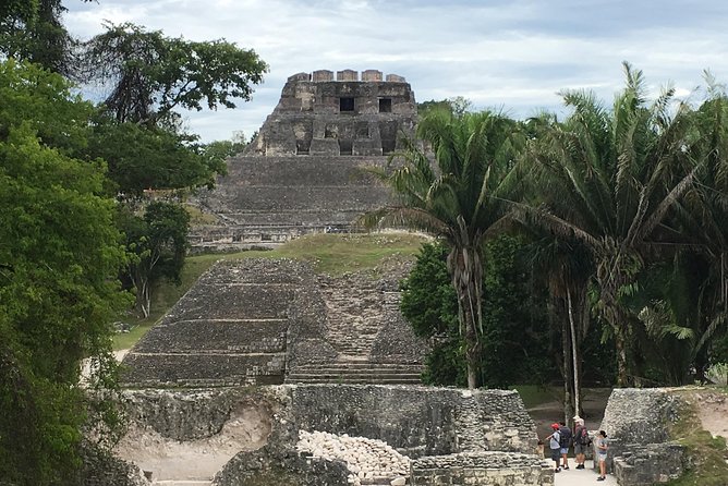 Xunantunich Mayan Temples and Cave Tubing Paradise - Location Details