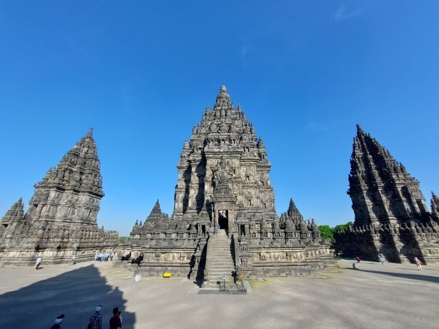 Yogyakarta: Prambanan Temple Morning Tour and Palace Tour