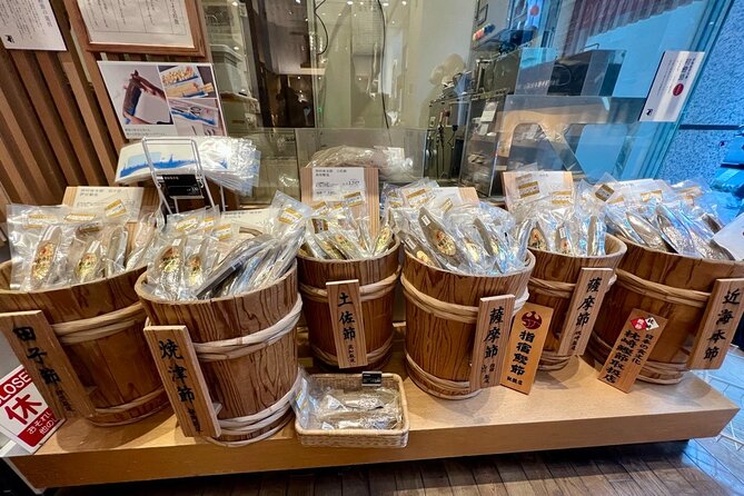 2 Hour Drinking and Shopping Tour in Nihonbashi - Good To Know