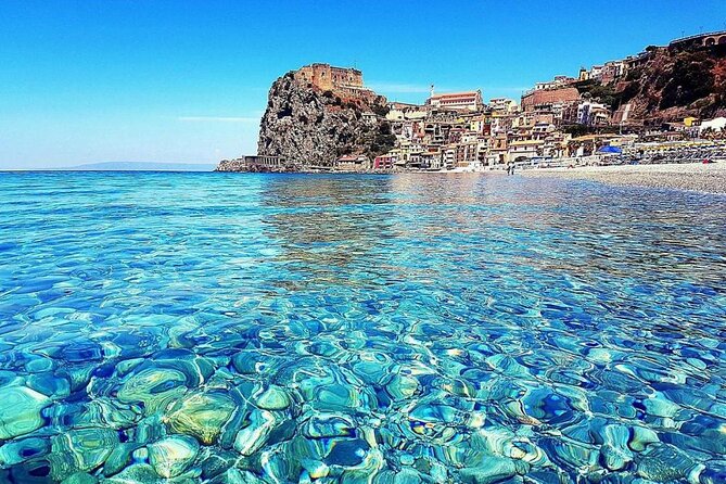 2-hour Guided Boat Tour of Scilla