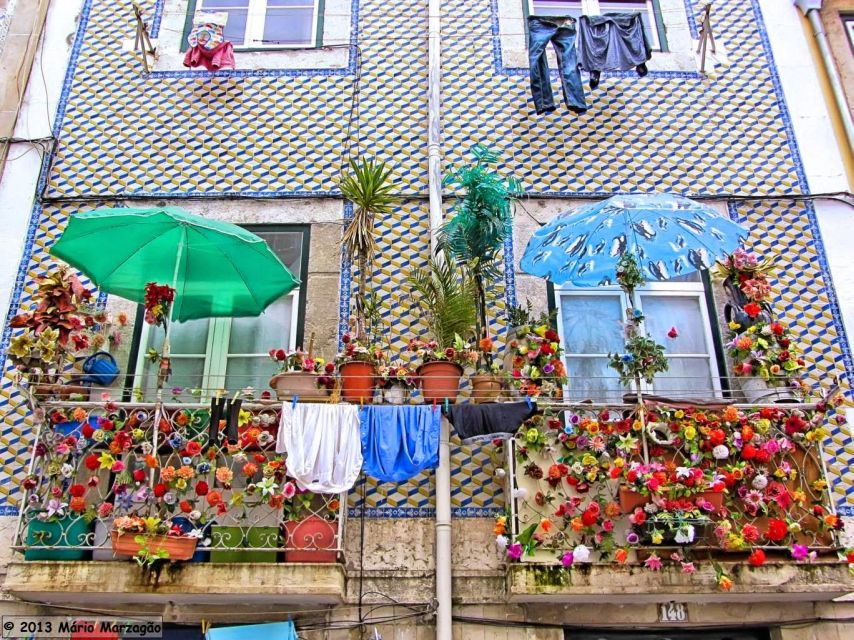 2-Hour Private Tour of Lisbon - Language Options and Pickup Location