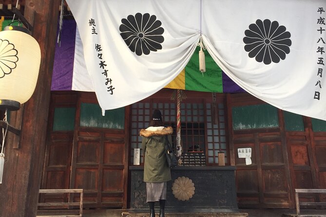 1 Hour Private Photoshoot at Gifu From Hida to Takayama - Booking and Transportation Details