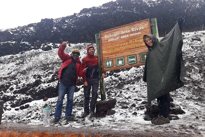 2 Day 1 Night Tour to Cotopaxi Volcano and Quilotoa Lagoon All Included - Itinerary Details