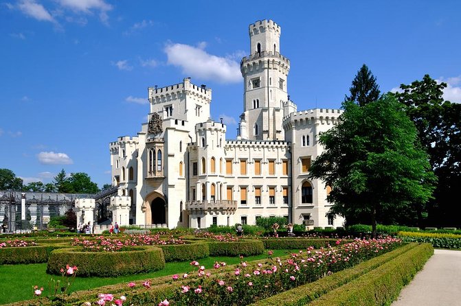 2-Day Hluboka and Cesky Krumlov Tour From Prague - Itinerary Overview