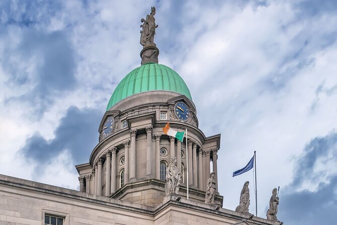 A Self Guided Walking Tour of Dublins Docklands - Meeting Point: The Custom House