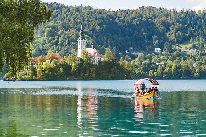 Bled Lake With Postojna Cave & Castle - Small Group - Day Trip From Ljubljana - Meeting and Pickup Information
