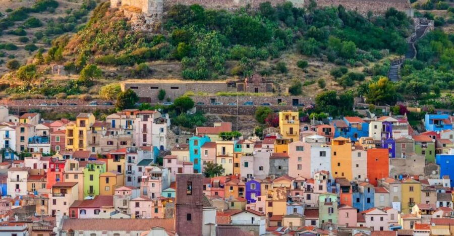 Cagliari: Amazing Bosa & Santu Antine Private Experience