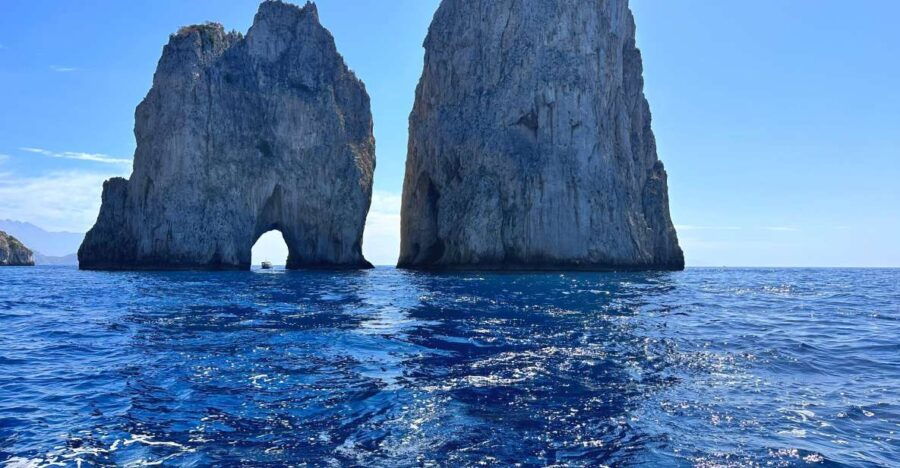 Capri Private Boat Tour by Speedboat From Positano/Praiano