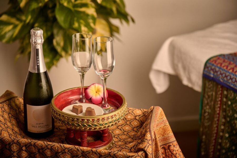 Couples’ Massage