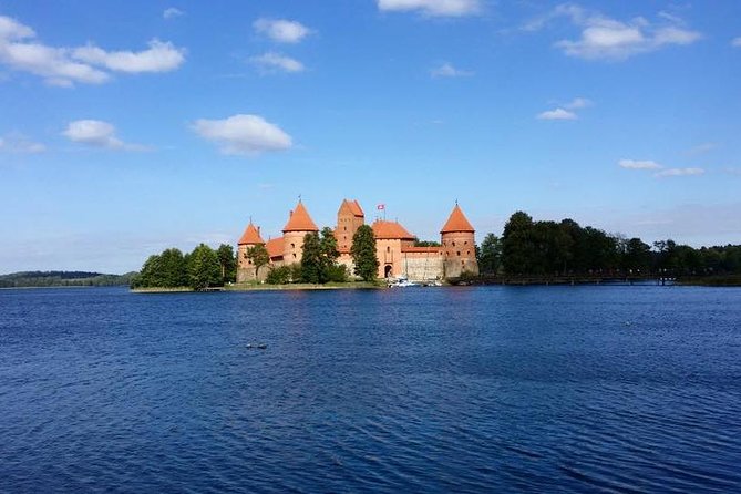 Day Tour Out of Vilnius: Paneriai Holocaust Park,Trakai Castle, Rumsiskes Museum - Schedule
