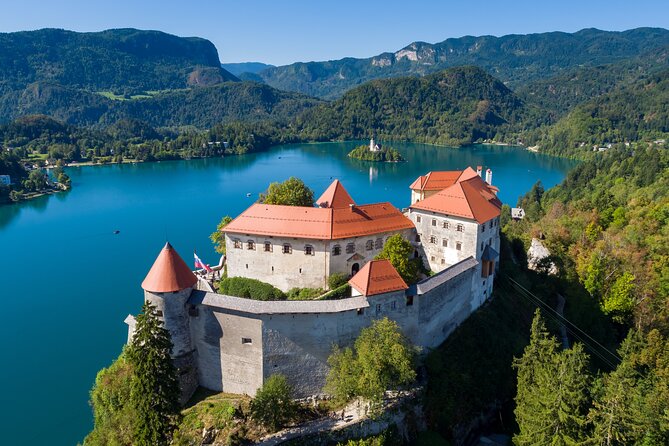 Day Tour to LJUBLJANA LAKE BLED With Minivan 8pax Max From Zagreb - Itinerary Overview