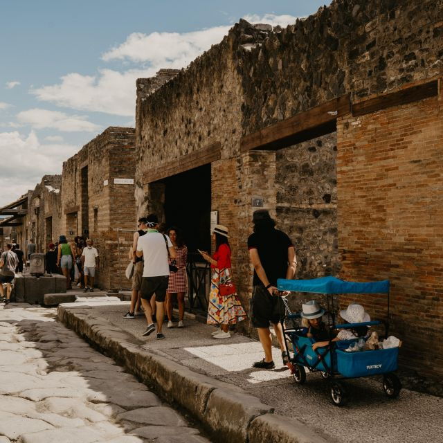 Discover Pompeii: Walking Tour Through the Buried City