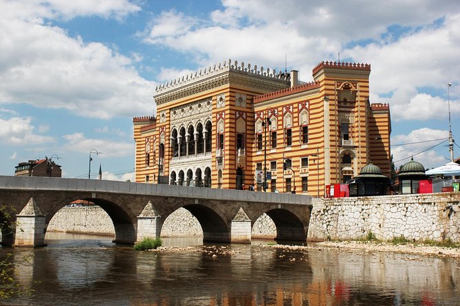 Discover Sarajevo Walking Tour With Local Guide - Tour Inclusions