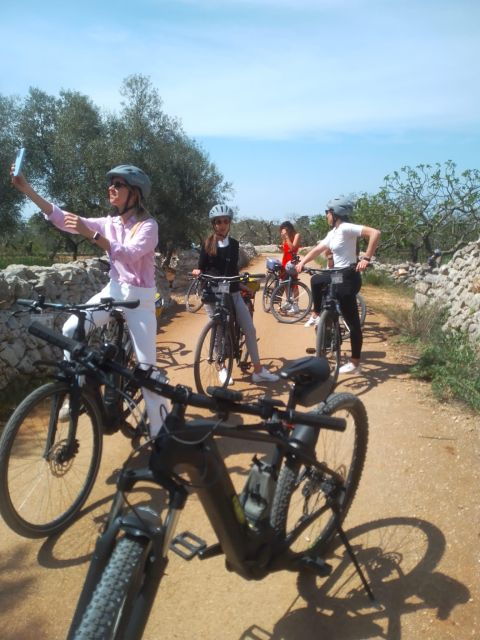 Ebike Tour: the Villages of Valle Ditria and Typical Food