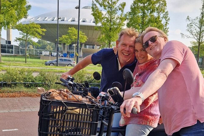 Eindhoven: Guided Bicycle Tour of the Highlights of Eindhoven - Experience and Inclusions