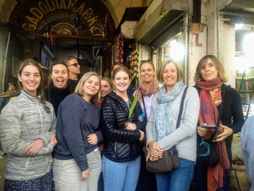 Explore Delhis Shoppers Paradise-Bargain & Shop Like a Pro - Shopping Highlights in Delhi