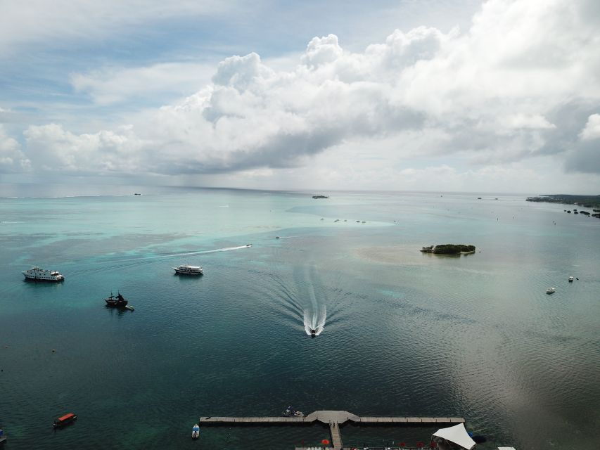 From San Andrés: Speedboat Tour to Johnny Cay Island