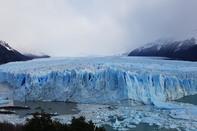 Full Day Guided Tour Perito Moreno National Park and Glacier - Meeting and Pickup