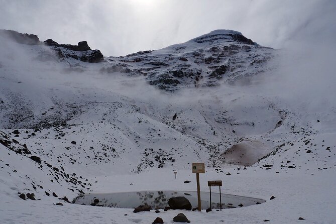 Full-Day Hiking Experience of Chimborazo Volcano With Lunch - Overview