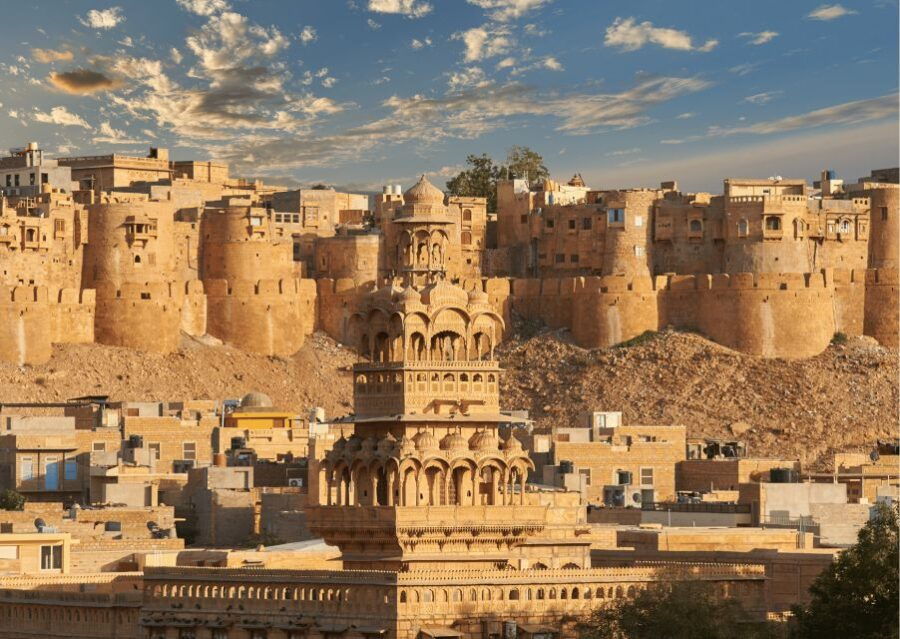 Golden City Photography Guided Tour to Capture City Hues