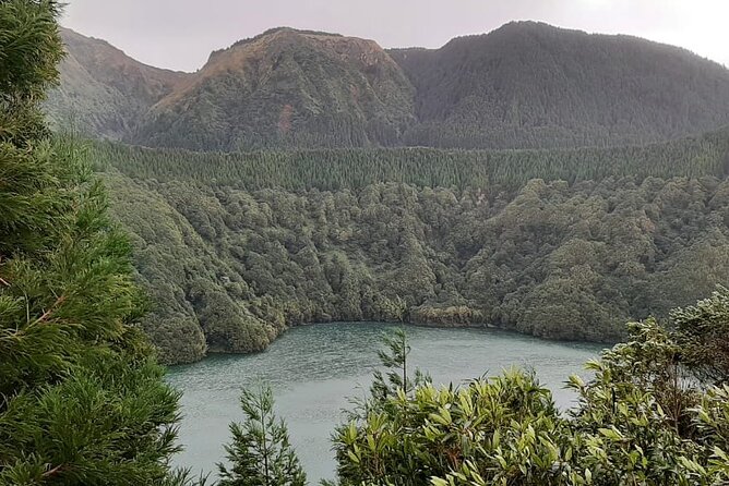 Guided Visit to the Crater and Volcano of Lagoa Das Sete Cidades - Volcano Discovery