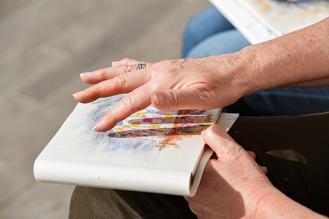 I DRAW Malaga: Art and Drawing Lesson - by OhmyGoodGuide! - Experience Description