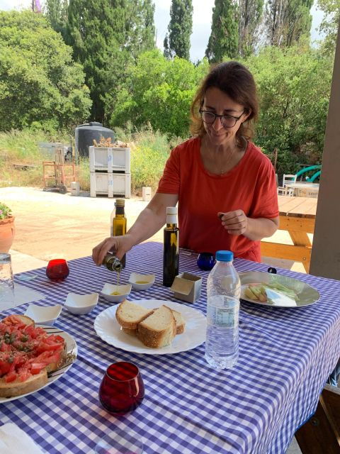 Kefalonia Farm Tour on E-Bikes - Group Size and Languages