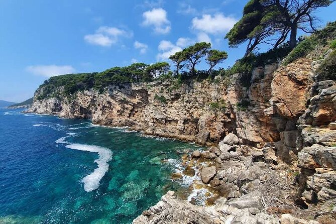 KoločEp Island: Guided Kayak, Swim & Snorkle Day Tour - Guide and Inclusions
