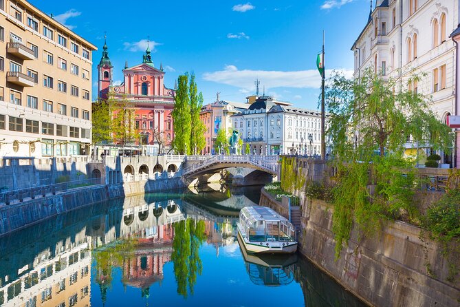 Ljubljana Boat Cruise and Walking Tour - Boat Cruise Highlights