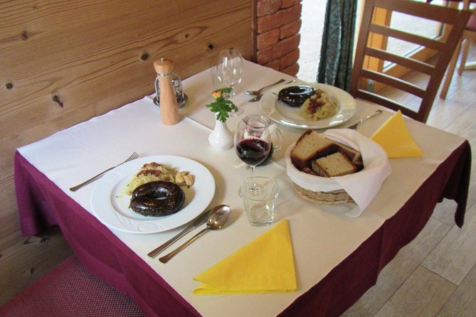 Lunch or Dinner Trip to a Typical Slovenian Restaurant - Experience Details