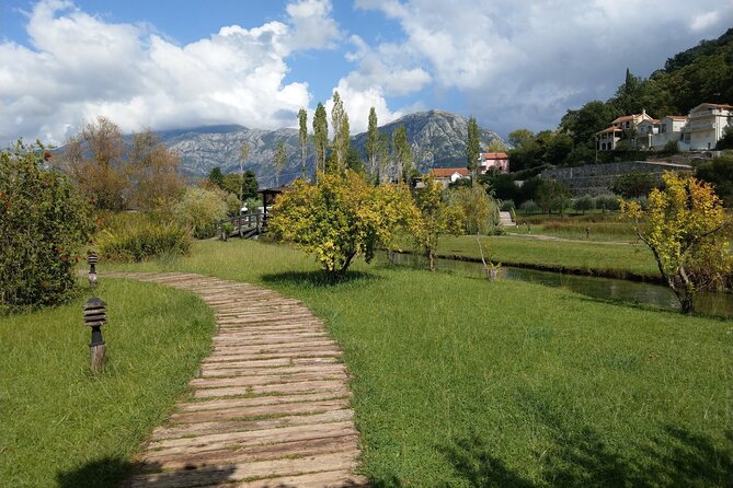Montenegro Private Full Day Tour From Dubrovnik - Meeting and Pickup Details