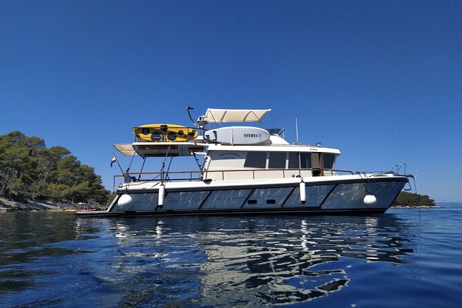 Odysseus Cave Yacht Excursion From Korcula - Excursion Highlights