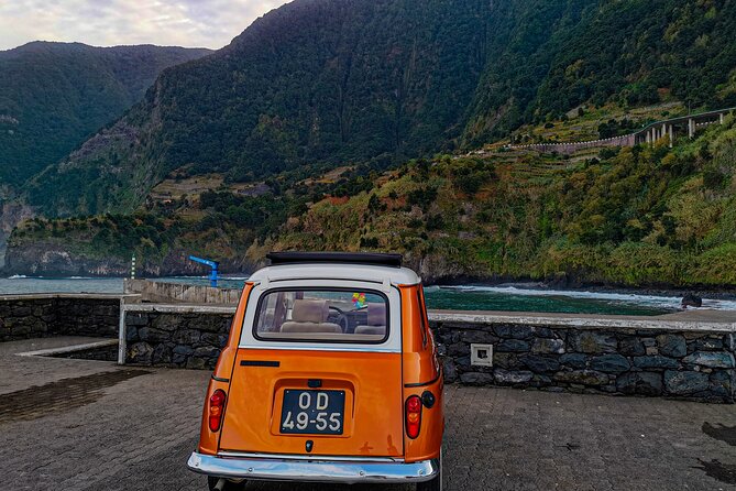 Oldtimer Sightseeing Tour in the West and Northwest - Itinerary Overview