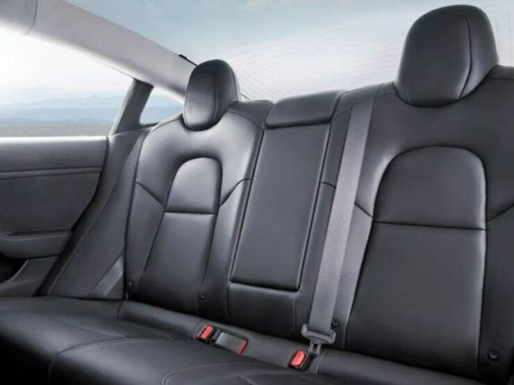 Paris: Private Tesla⚡️ Transfer To/From CDG Airport - Booking Information