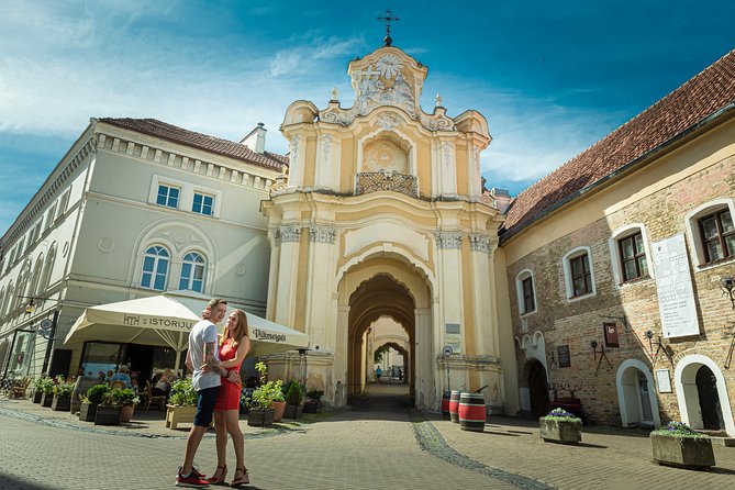 Private Photoshoot Tour in Vilnius - Tour Highlights