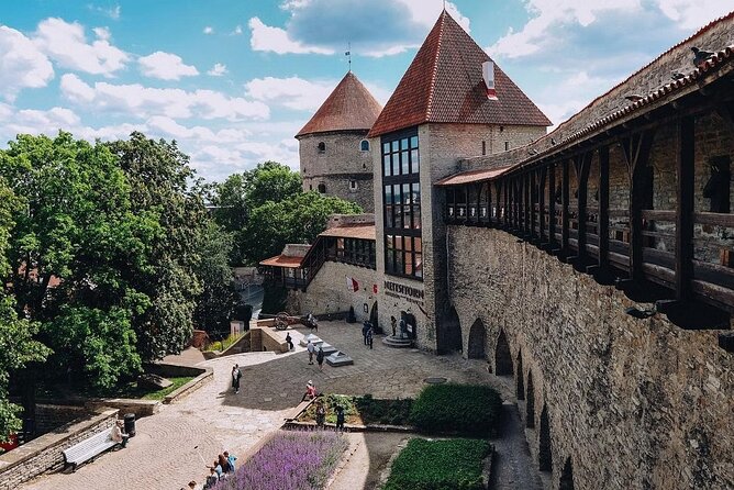 Private Self-Guided Audio Walking Tour in Tallinn Old Town - Whats Included