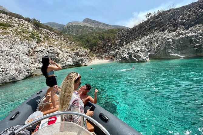 Private Speedboat For The Grand Tour Of National Park & Grama Bay - Tour Highlights