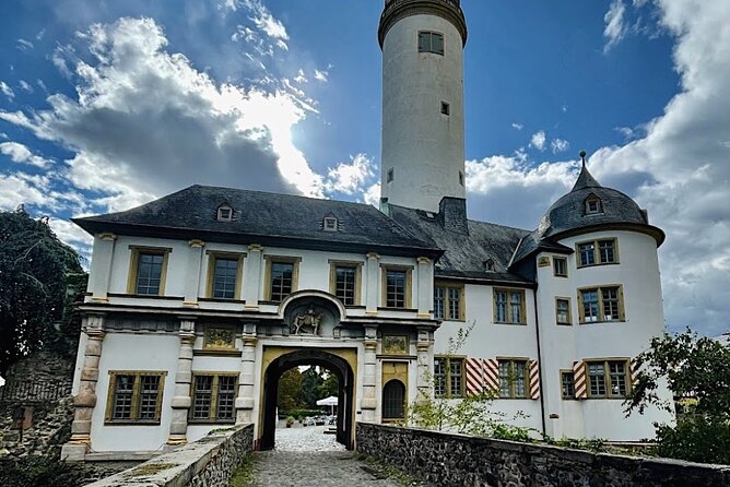 Private Tour of Frankfurts Museums and Castles - Tour Details
