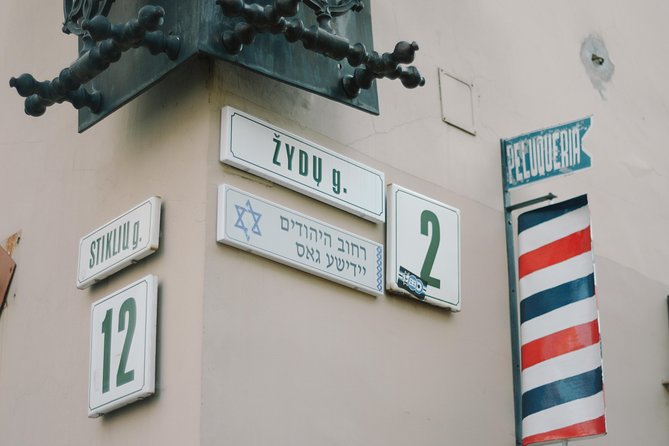 Regular Walking Tour of Jewish Vilnius - Tour Overview