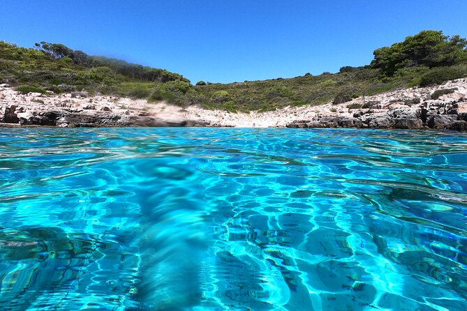 Sailing Tour With Snorkeling in Hvar Pakleni Islands - Inclusions and Amenities