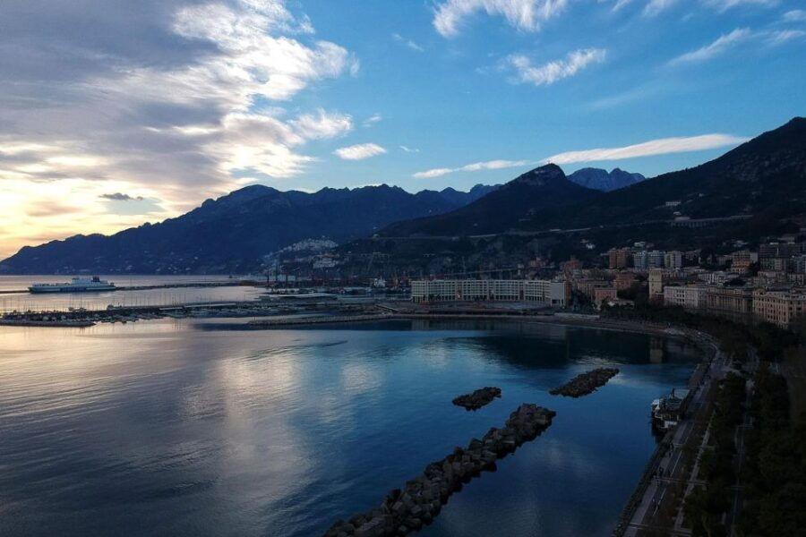 Salerno: Transfer to Amalfi Coast Airport