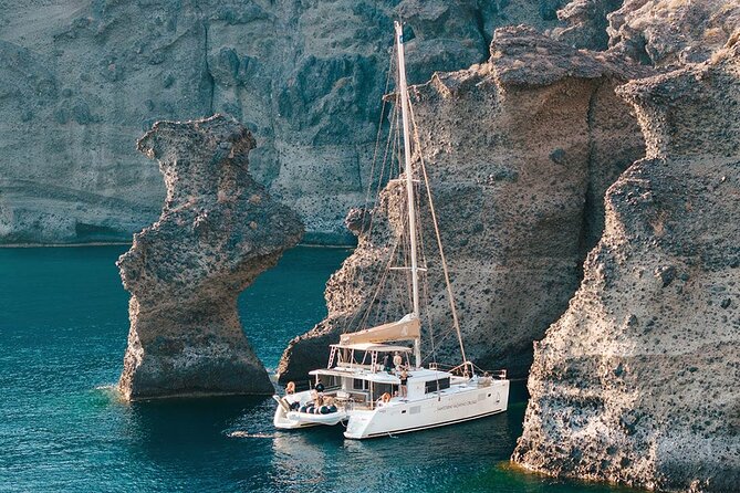 Santorini Catamaran Day Cruise: Lunch, BBQ, Open Bar, Transfers - Cruise Highlights