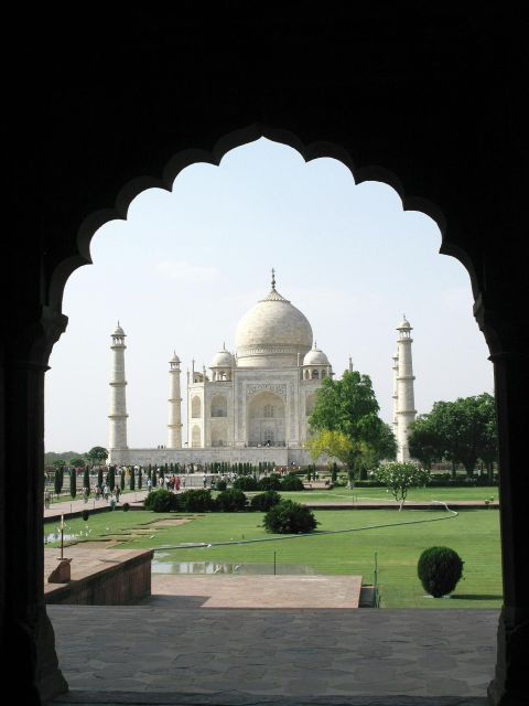Taj Same Day by Local Flights From Mumbai - Good To Know
