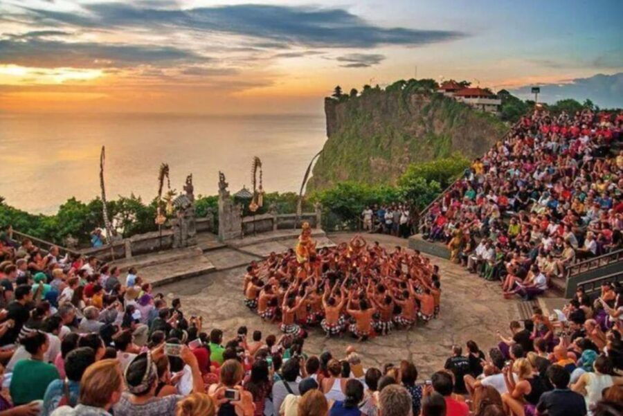 Uluwatu Temple and South Bali Tour