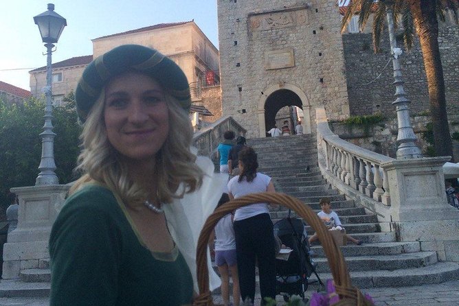 Walking Tour in Korcula With Lady Franchesca - Tour Highlights