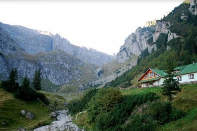 1 Day CARPATHIAN PEAKS & CHALETS Hike - Customer Reviews and Testimonials