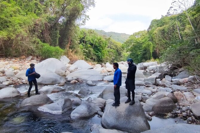2 Days and 1 Night. Trekking to the New Lost City Bunkuany - Accommodation Information