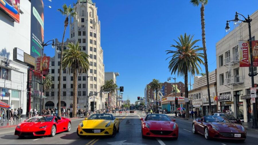 20 Min Lamborghini Driving Tour in Hollywood