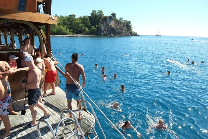 Antalya Pirate Boat Trip ,Lunch, Drinks & Transfer - Reviews