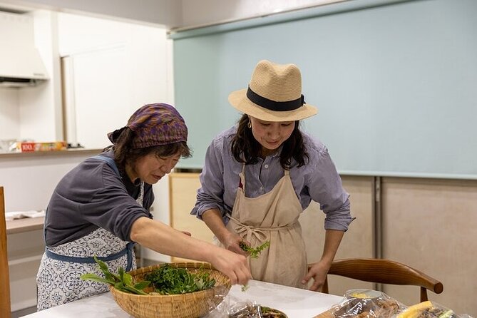 Artist Pottery and Cooking Class in the Old Streets of Mt. Hiei - Enjoy Scenic Views and Culture